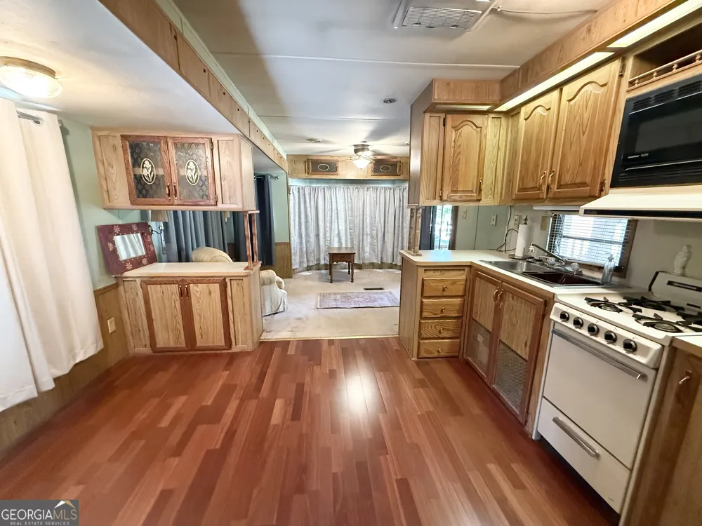 151 Cindy PKWY Cleveland, GA 30528