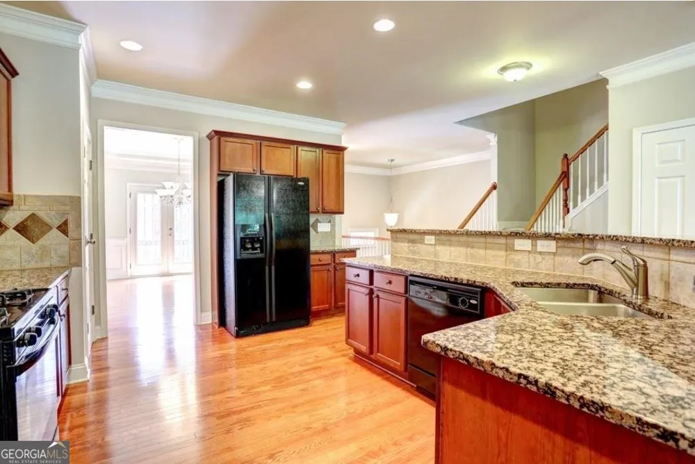12820 Doe DR Alpharetta, GA 30004