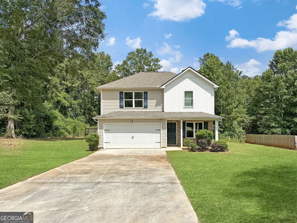 160 Deerfield TRCE Barnesville, GA 30204