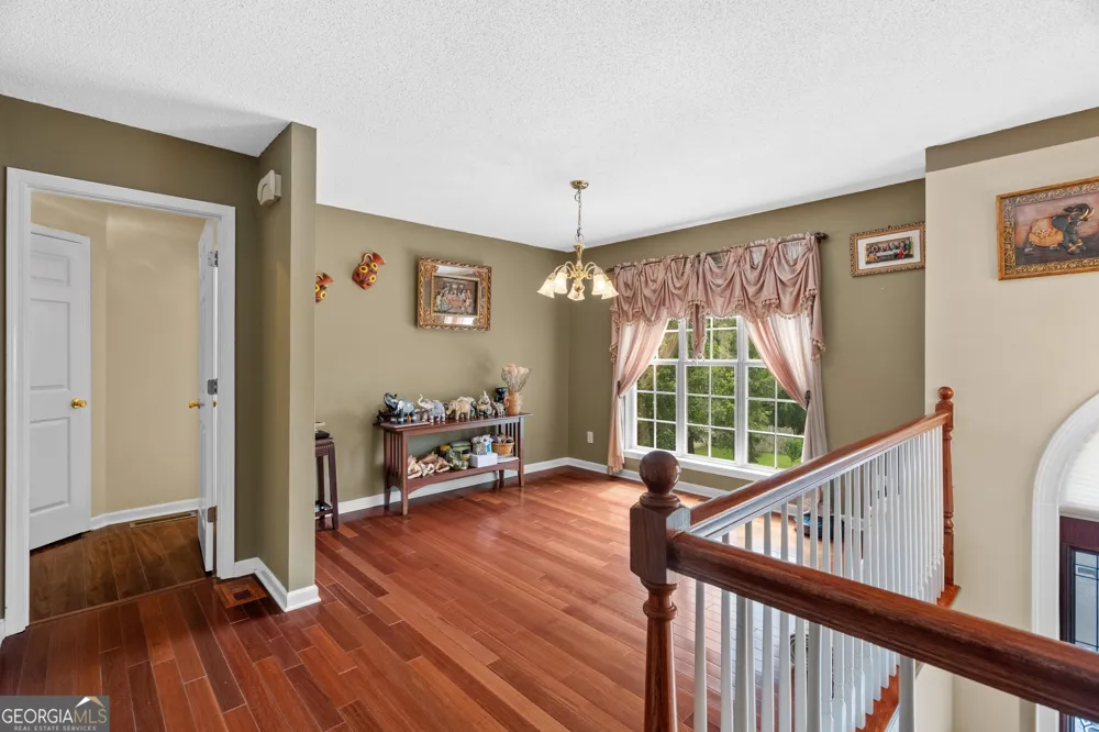 391 Wildwood CIR SE Calhoun, GA 30701