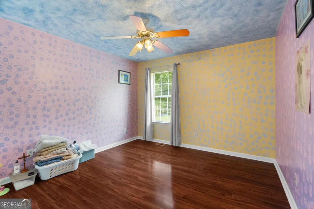 391 Wildwood CIR SE Calhoun, GA 30701
