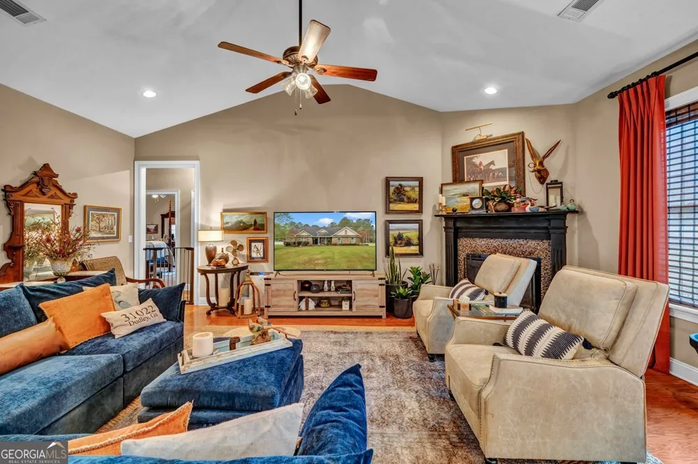 315 Old Pine RD Dudley, GA 31022