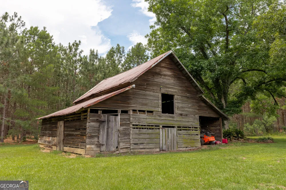 1859 Upper River RD Americus, GA 31709