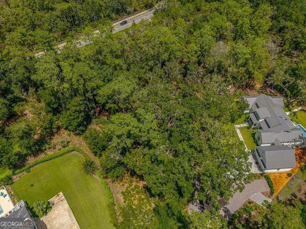 117 Jones Creek DR St. Simons, GA 31522