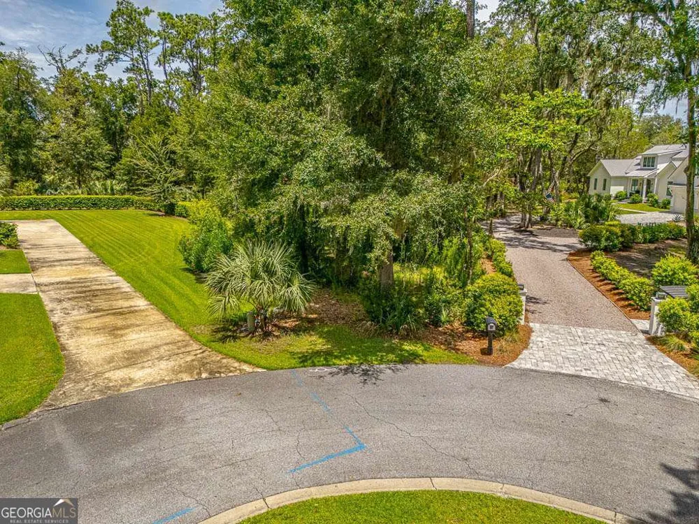 117 Jones Creek DR St. Simons, GA 31522