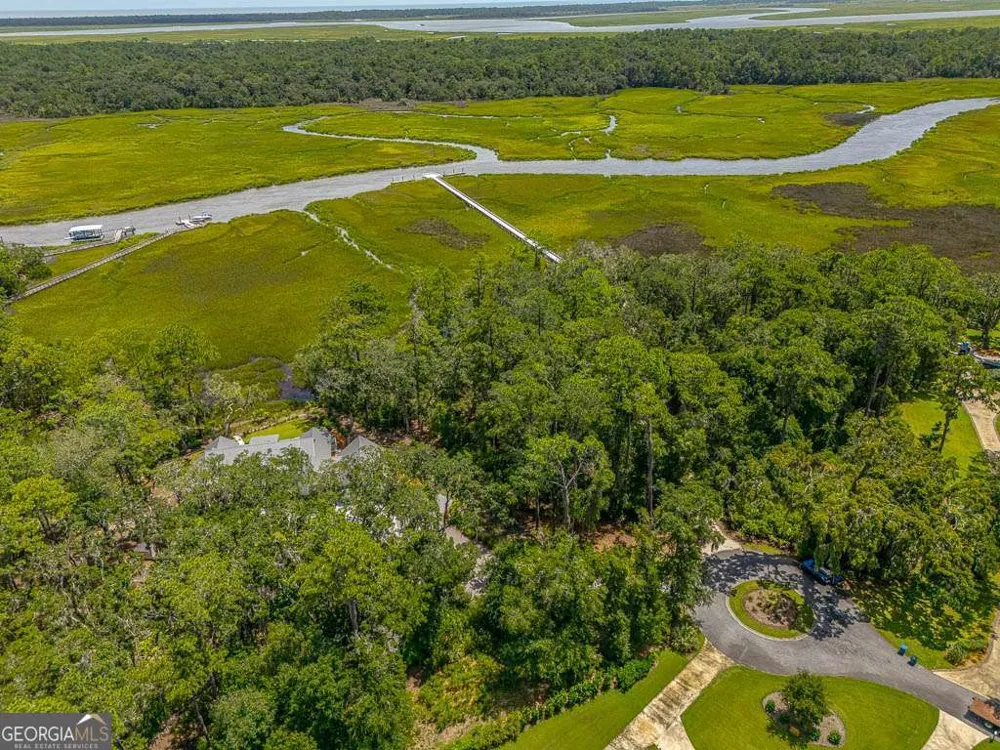 117 Jones Creek DR St. Simons, GA 31522