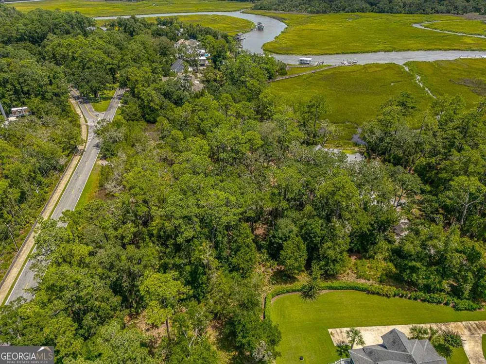 117 Jones Creek DR St. Simons, GA 31522