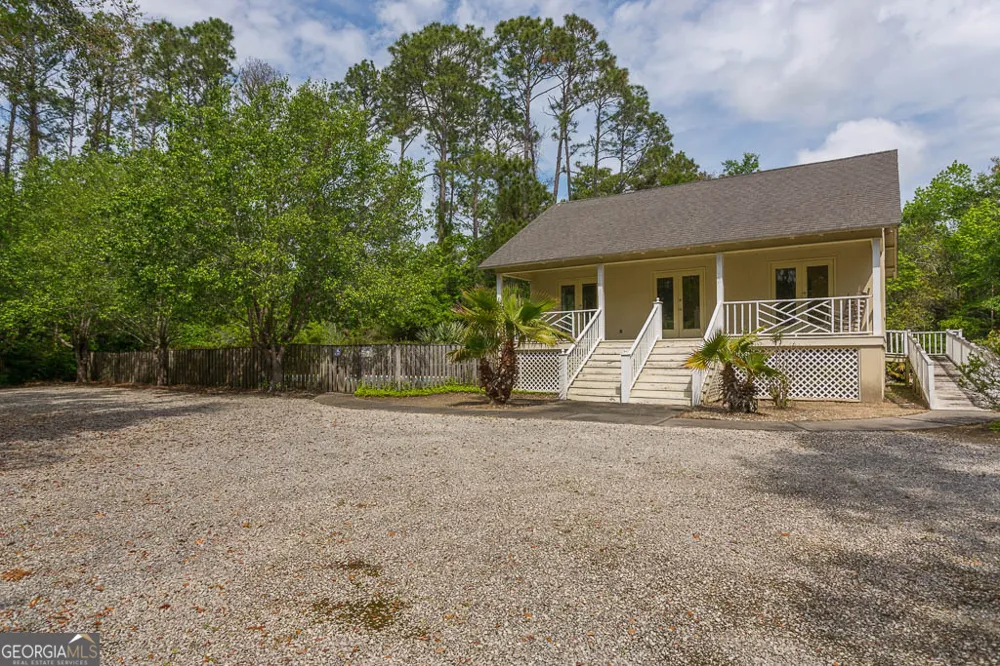 117 Jones Creek DR St. Simons, GA 31522