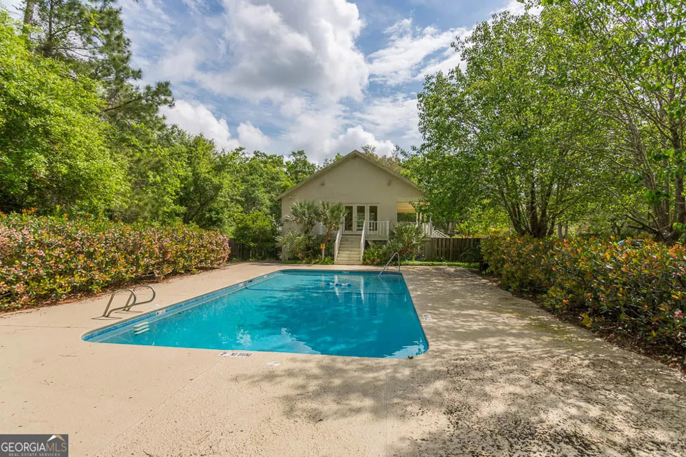 117 Jones Creek DR St. Simons, GA 31522