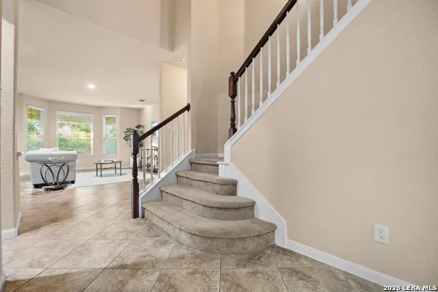 1008 Magellan Windcrest, TX 78239