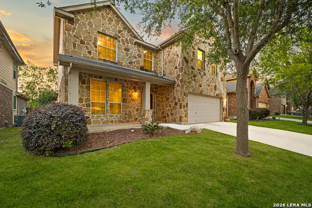 1008 Magellan Windcrest, TX 78239