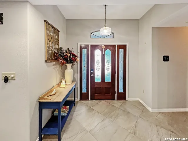 1103 Hidalgo St Crystal City, TX 78839