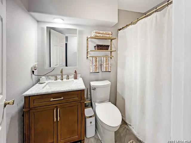 1103 Hidalgo St Crystal City, TX 78839