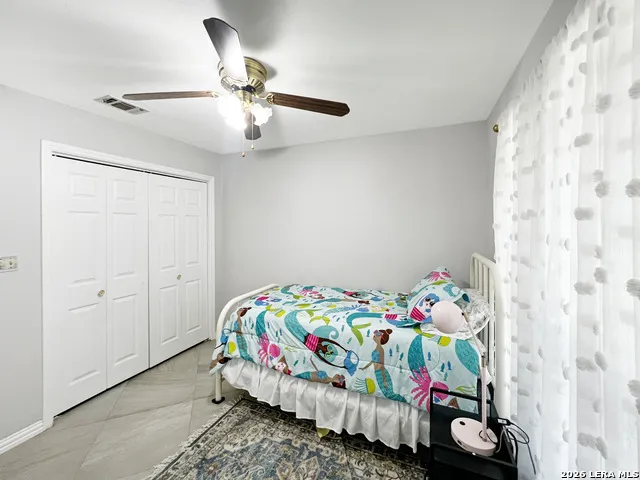1103 Hidalgo St Crystal City, TX 78839