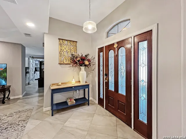 1103 Hidalgo St Crystal City, TX 78839