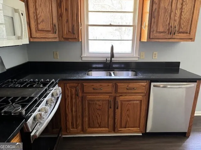 618 Valley RD Cedartown, GA 30125