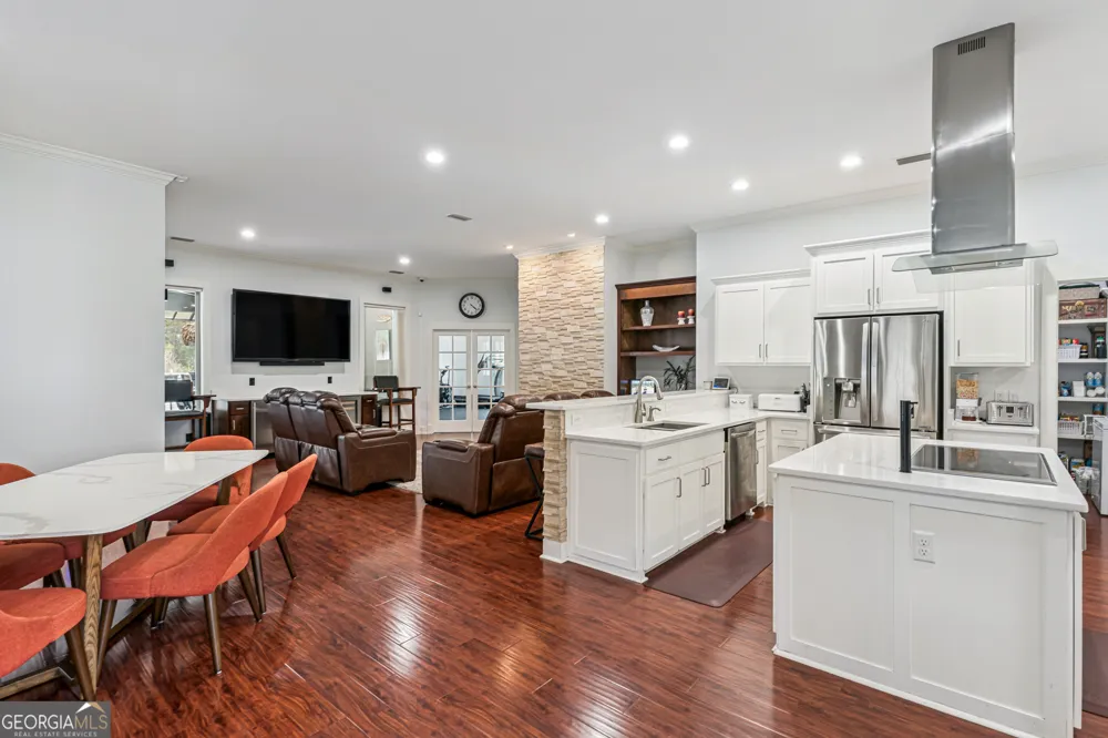 240 Belmont CIR Brunswick, GA 31525