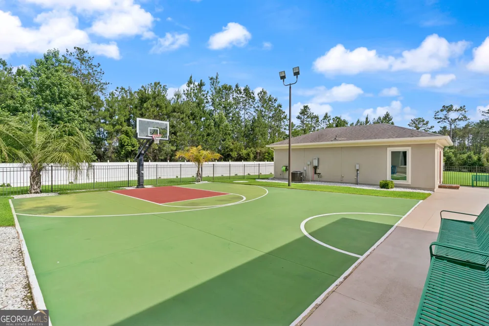 240 Belmont CIR Brunswick, GA 31525