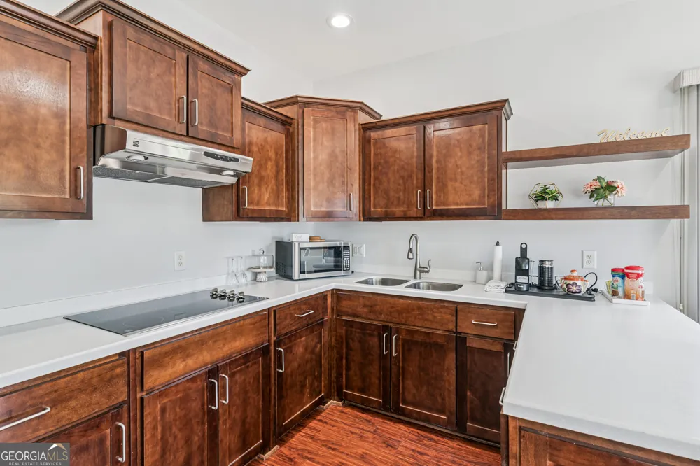 240 Belmont CIR Brunswick, GA 31525