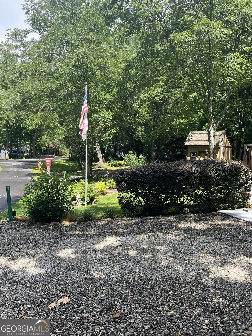 304 Choestoe Valley LN Blairsville, GA 30512