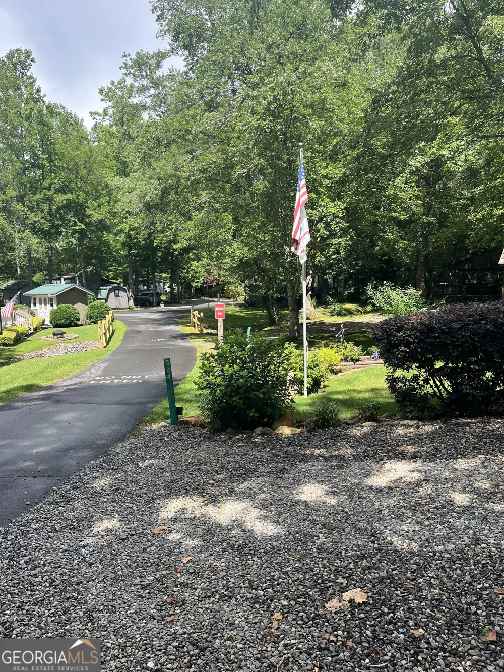 304 Choestoe Valley LN Blairsville, GA 30512