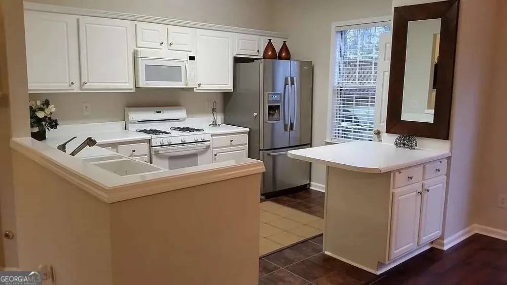 3423 Lathenview CT Alpharetta, GA 30004