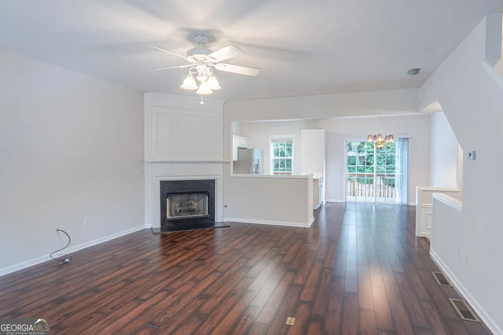 3423 Lathenview CT Alpharetta, GA 30004