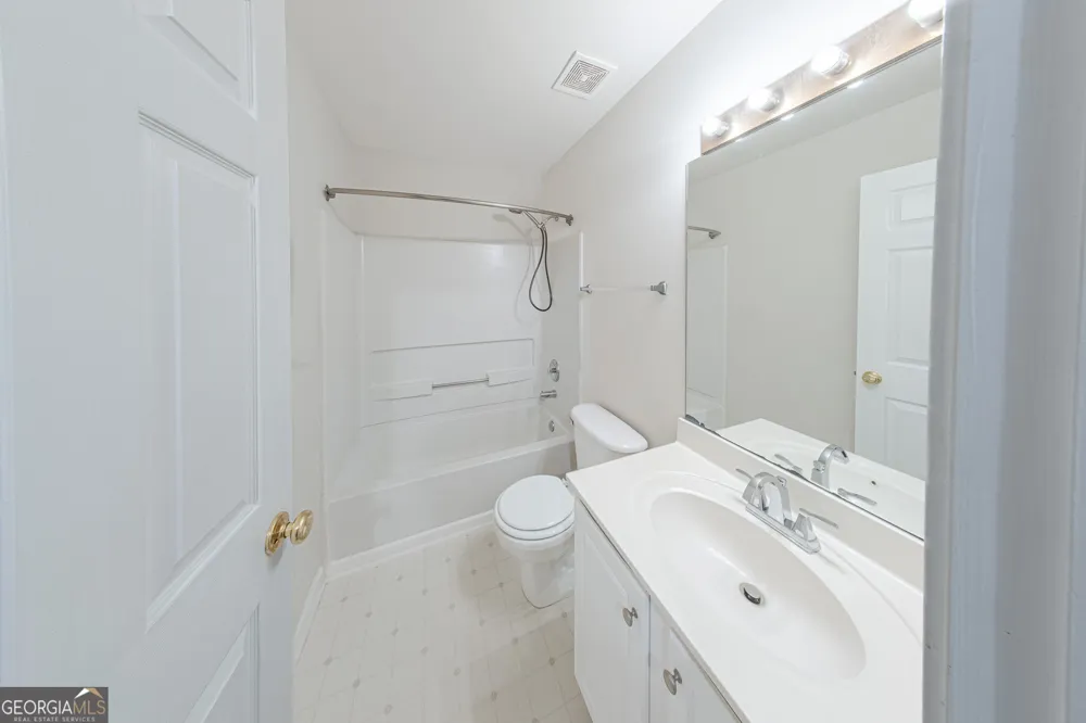 3423 Lathenview CT Alpharetta, GA 30004