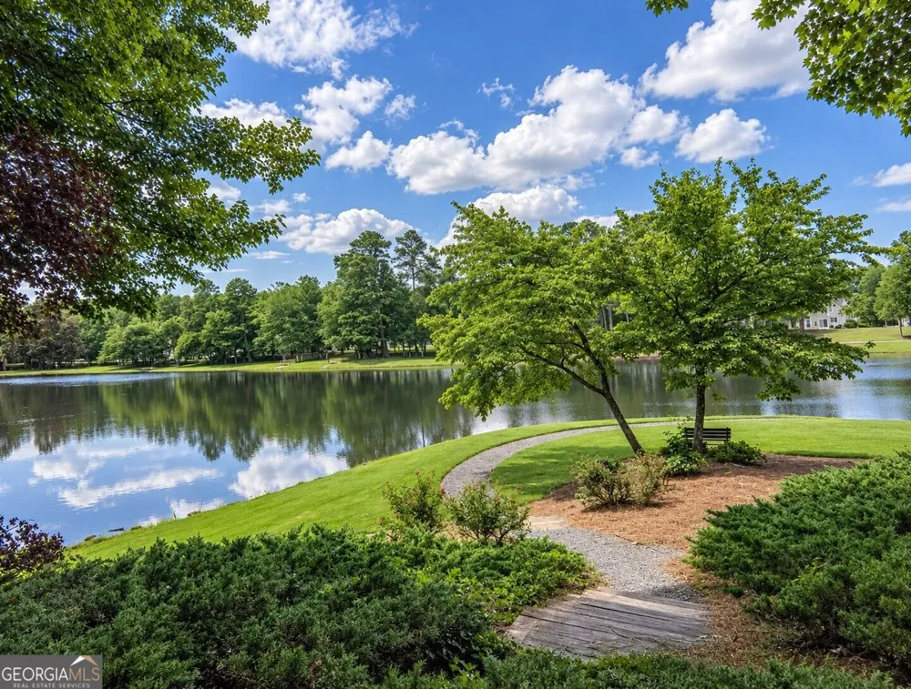 3423 Lathenview CT Alpharetta, GA 30004