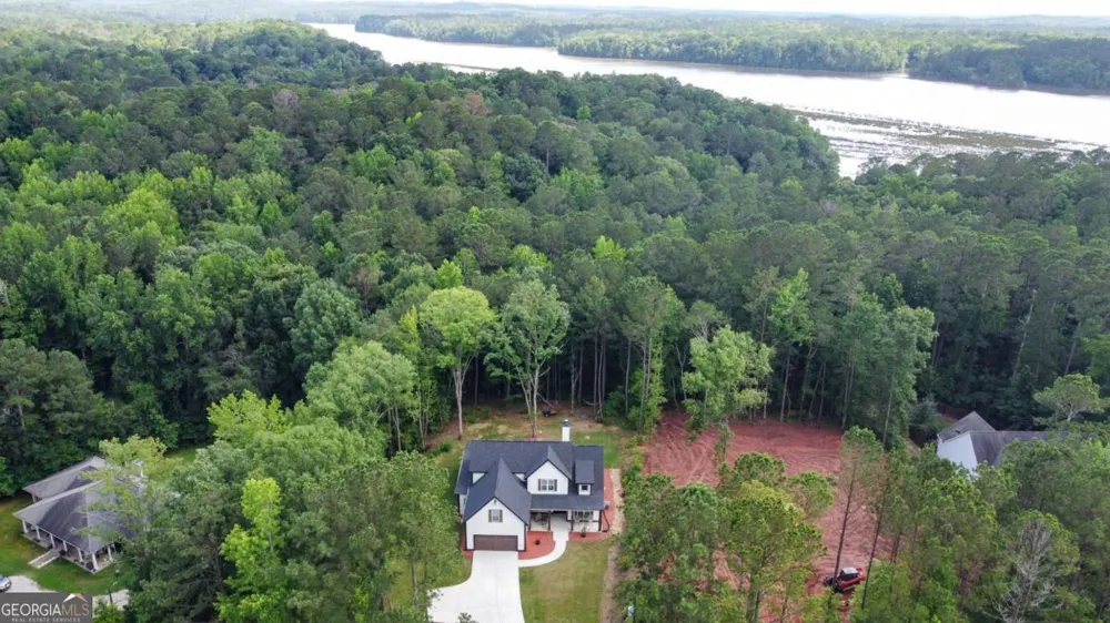181 S Chattahoochee DR Hogansville, GA 30230
