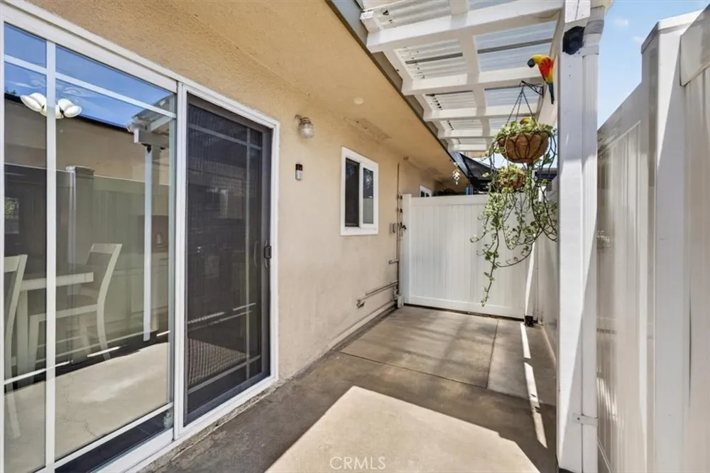 8788 Valley View #C Buena Park, CA 90620