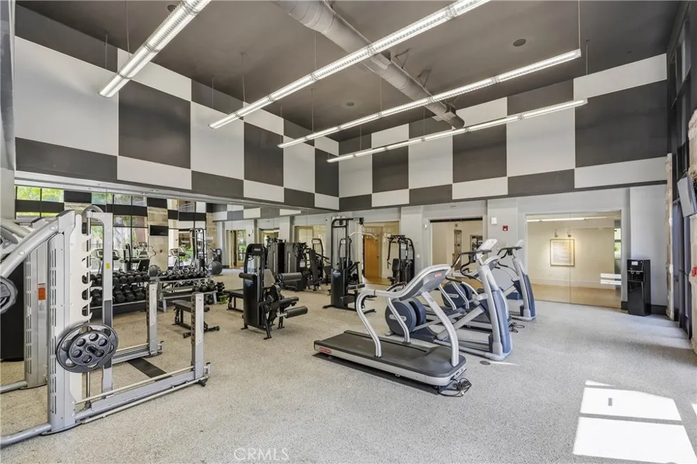 24545 Town Center Drive #5401 Valencia, CA 91355
