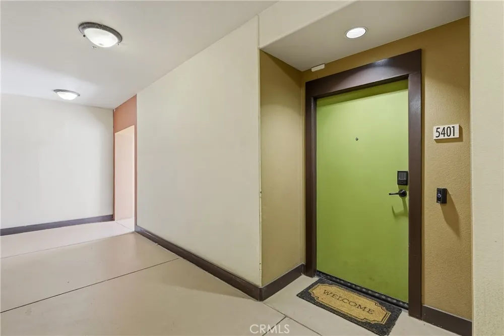 24545 Town Center Drive #5401 Valencia, CA 91355
