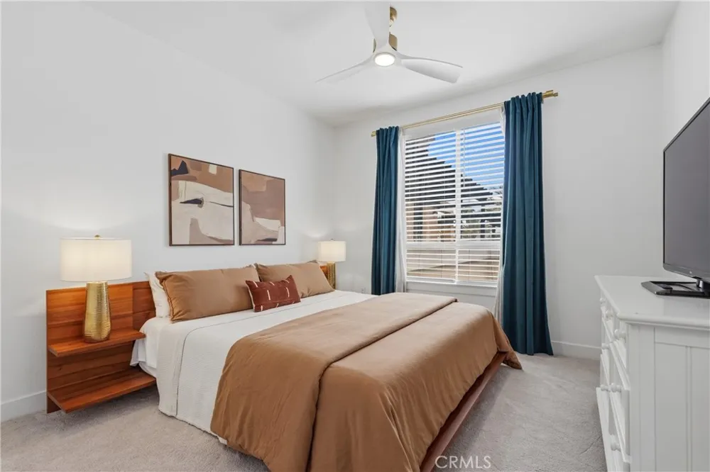 24545 Town Center Drive #5401 Valencia, CA 91355