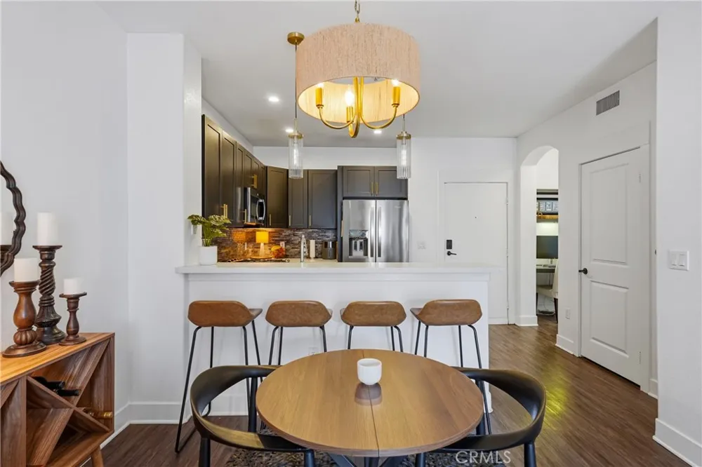 24545 Town Center Drive #5401 Valencia, CA 91355