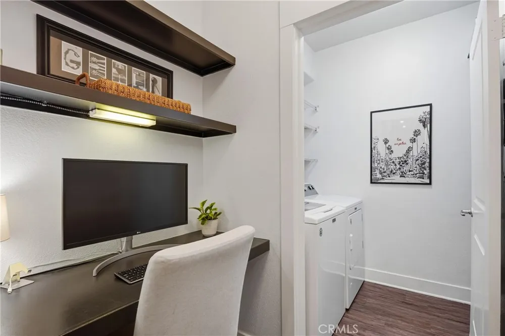 24545 Town Center Drive #5401 Valencia, CA 91355