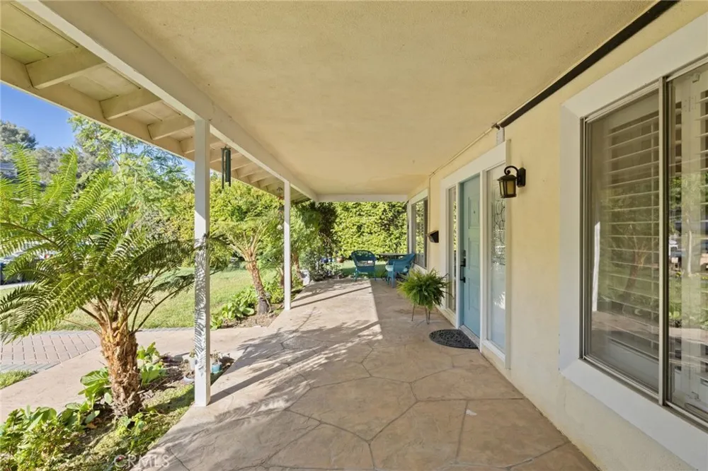 468 E View Santa Paula, CA 93060