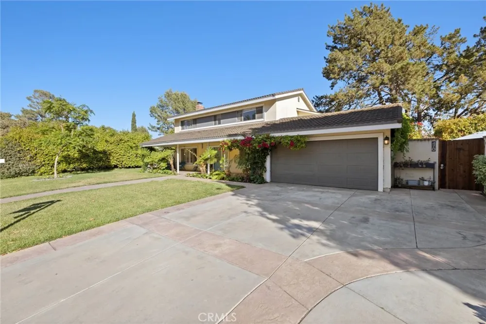 468 E View Santa Paula, CA 93060