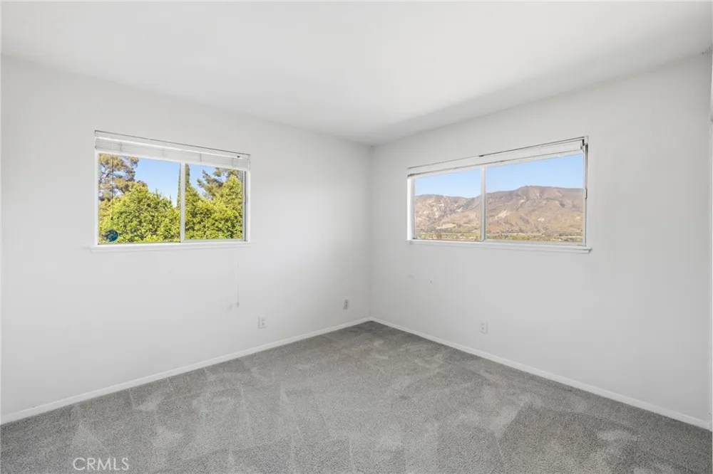 468 E View Santa Paula, CA 93060