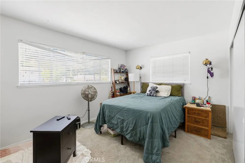468 E View Santa Paula, CA 93060