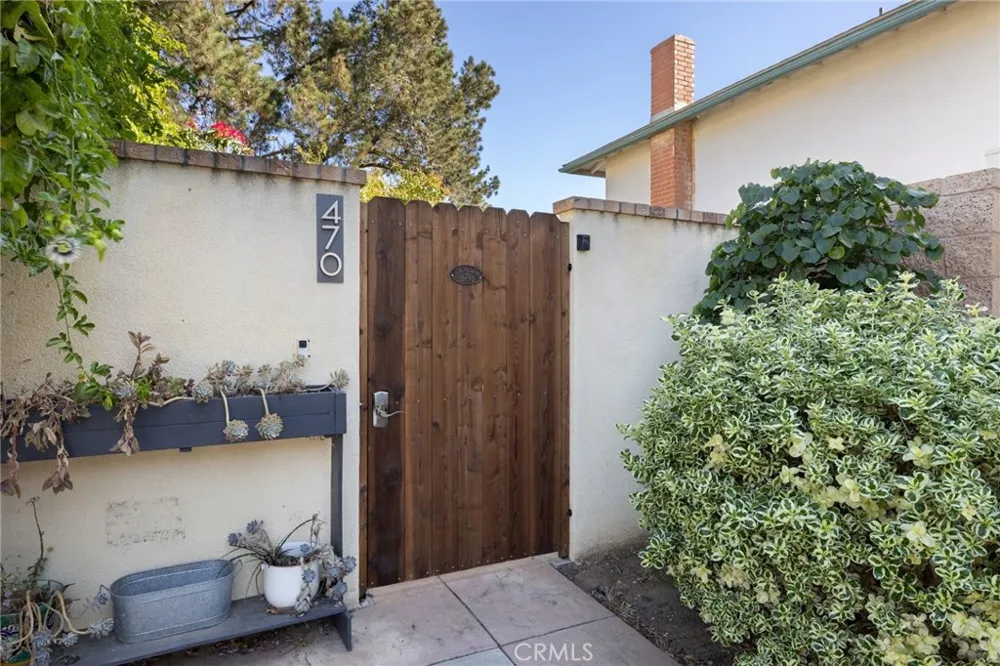 468 E View Santa Paula, CA 93060