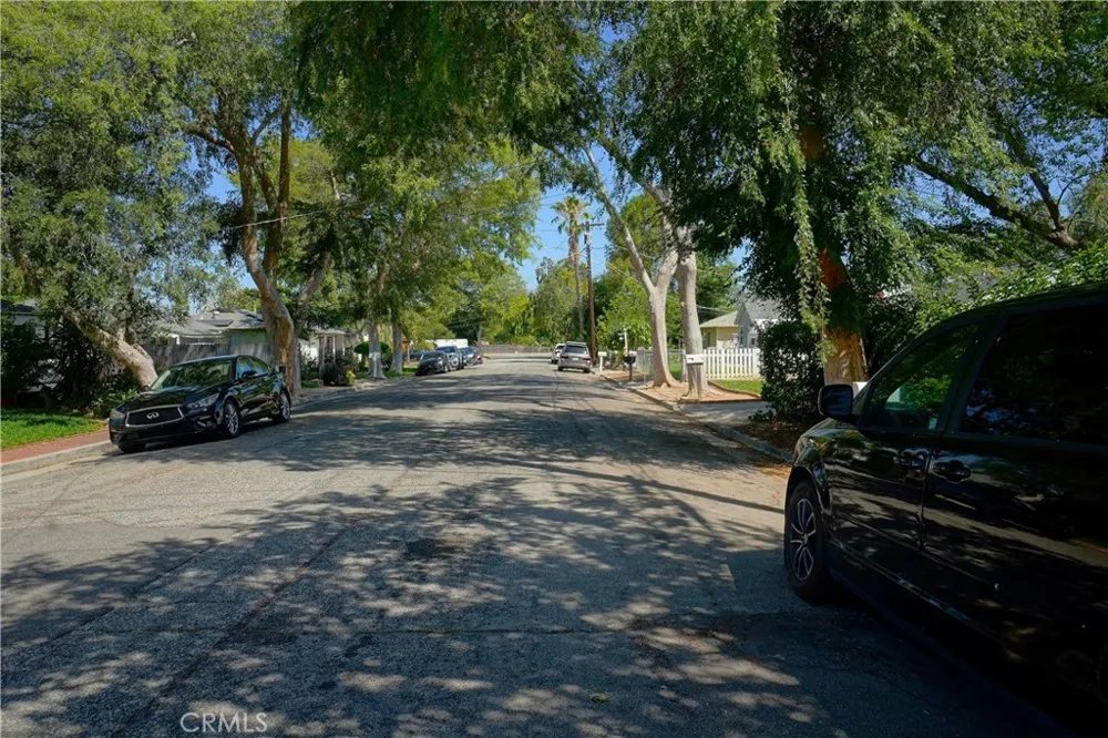 3505 McKinley Riverside, CA 92506