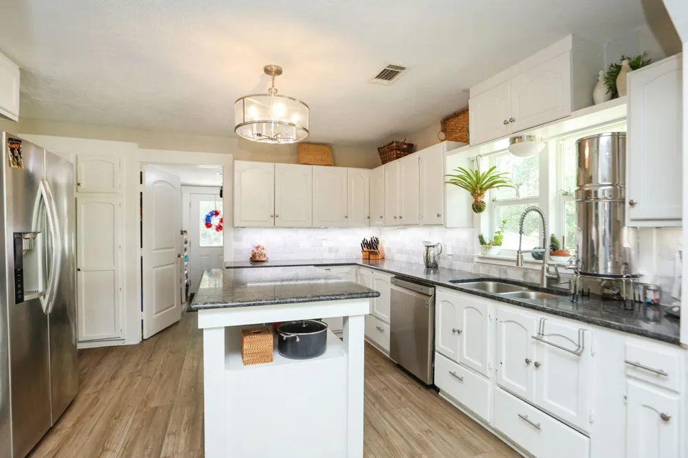 7420 Jackson Road Montgomery, TX 77316