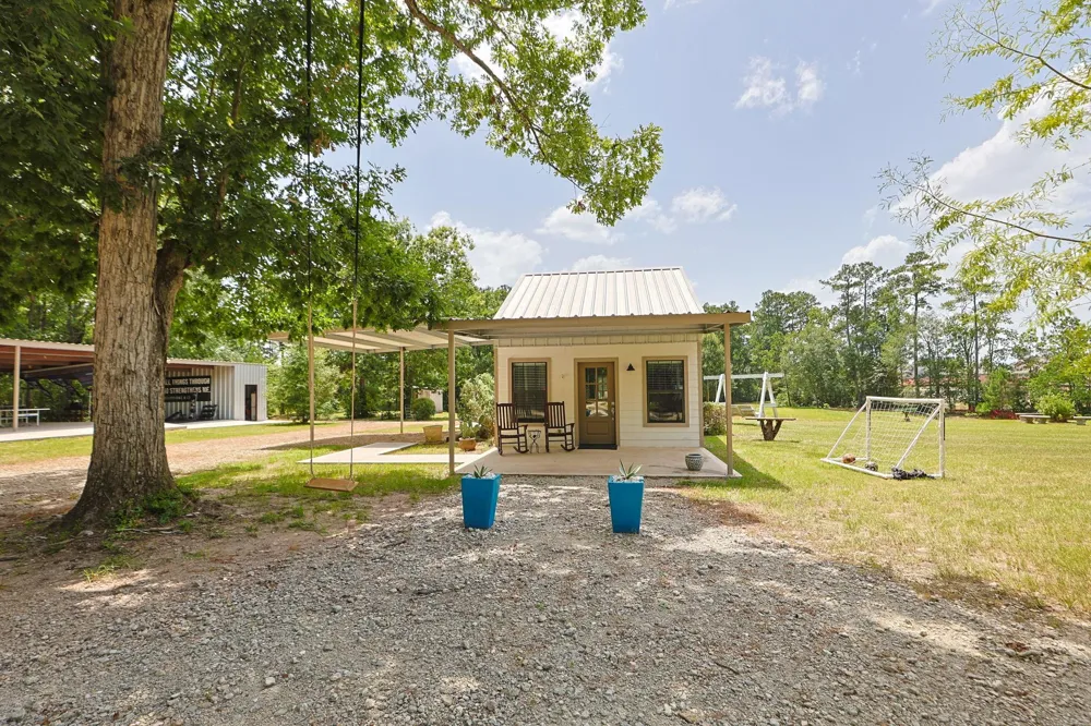7420 Jackson Road Montgomery, TX 77316