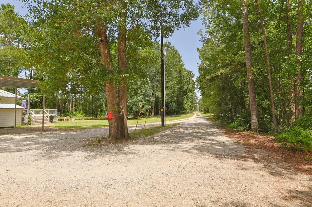 7420 Jackson Road Montgomery, TX 77316