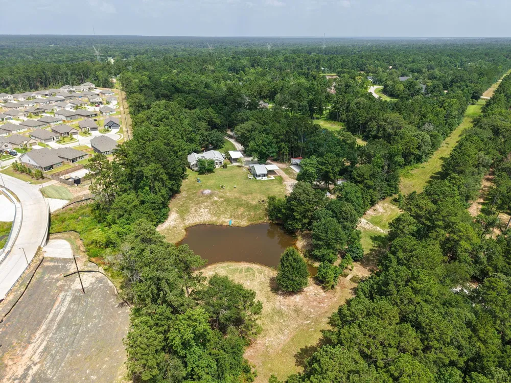 7420 Jackson Road Montgomery, TX 77316