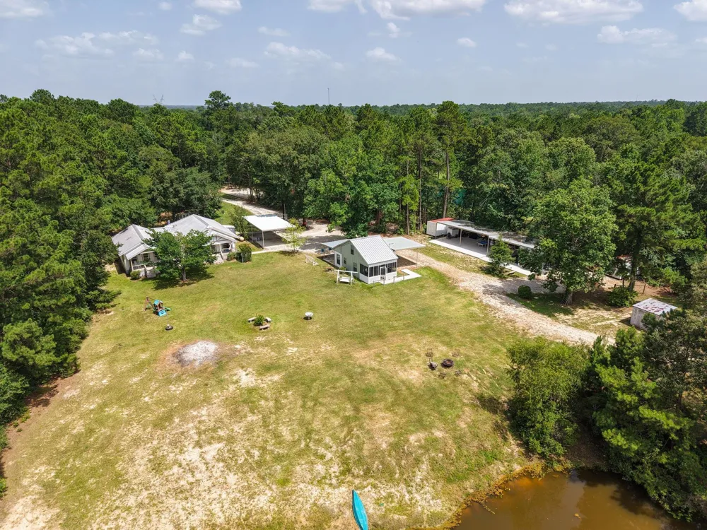 7420 Jackson Road Montgomery, TX 77316