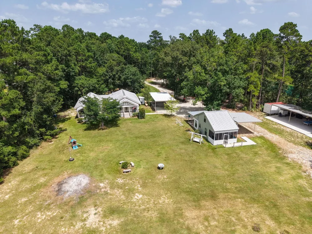 7420 Jackson Road Montgomery, TX 77316