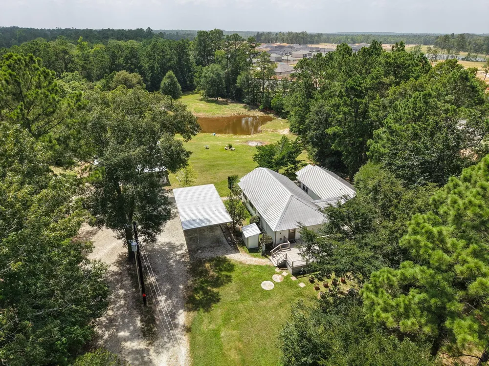 7420 Jackson Road Montgomery, TX 77316