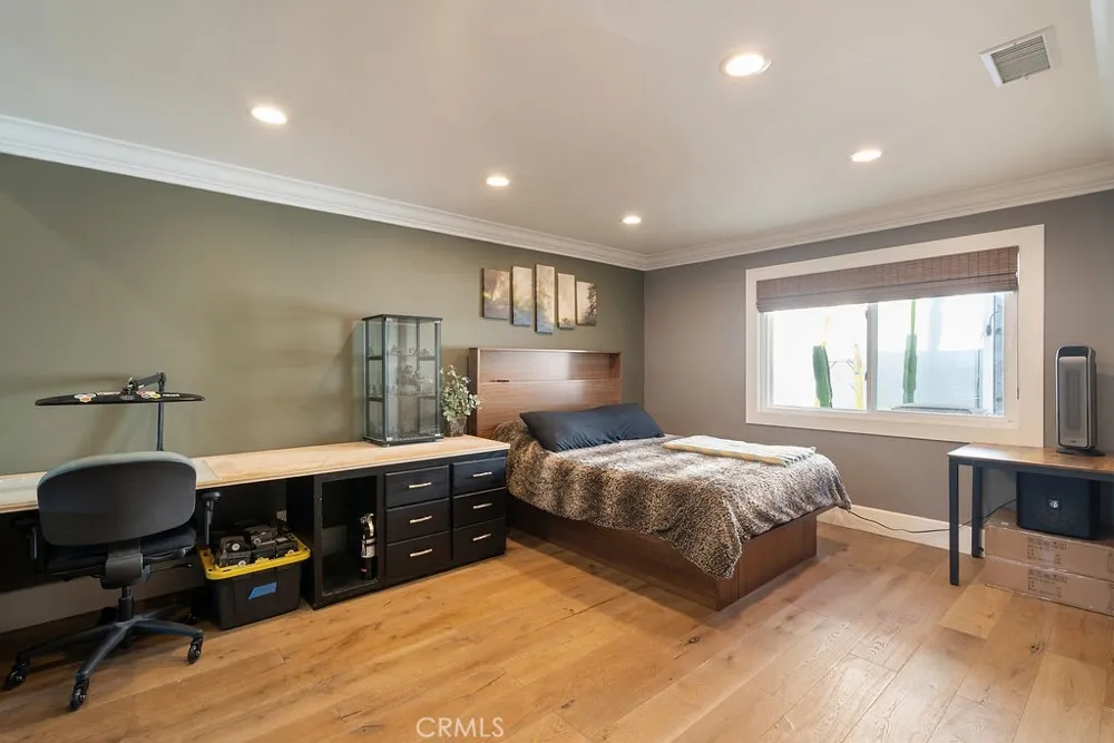 18821 Ridgeview Circle Villa Park, CA 92861